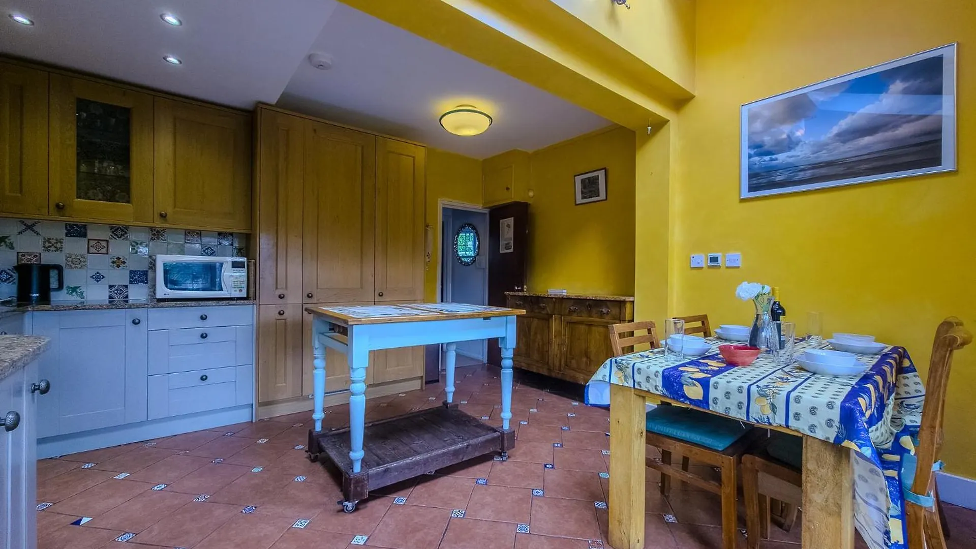 Pass The Keys Charming Home Near Thames Dlr 伦敦